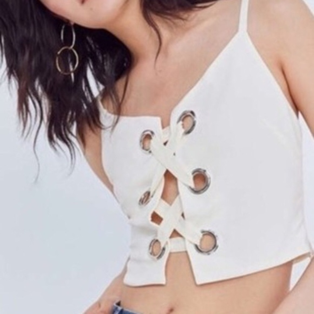 NWT! Urban Outfitters Lace Up Crop